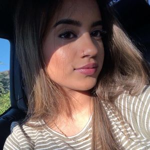 Meet your Posher, Pavie